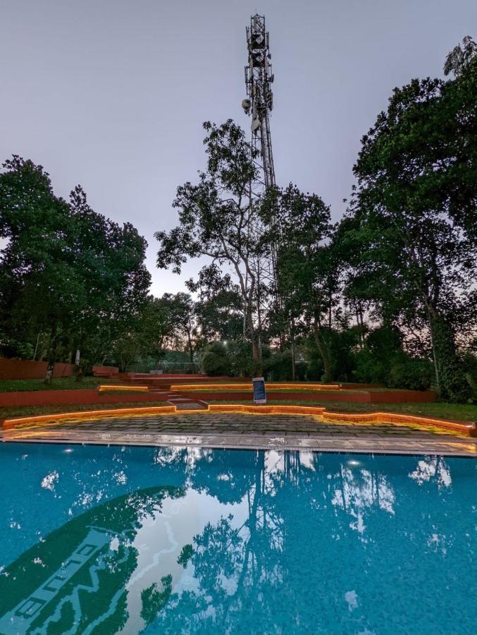 The Wayanad Club Hotel Sultan Bathery Luaran gambar