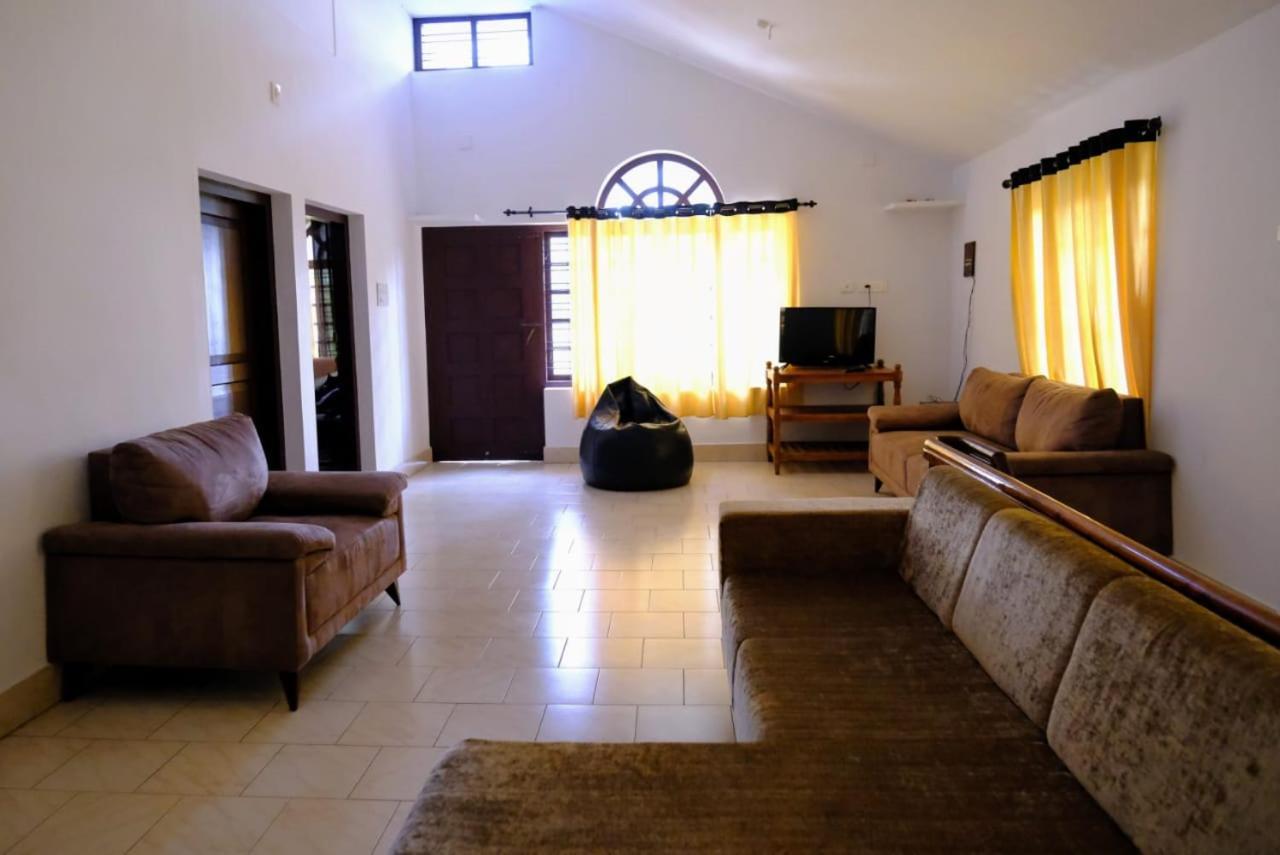 The Wayanad Club Hotel Sultan Bathery Luaran gambar
