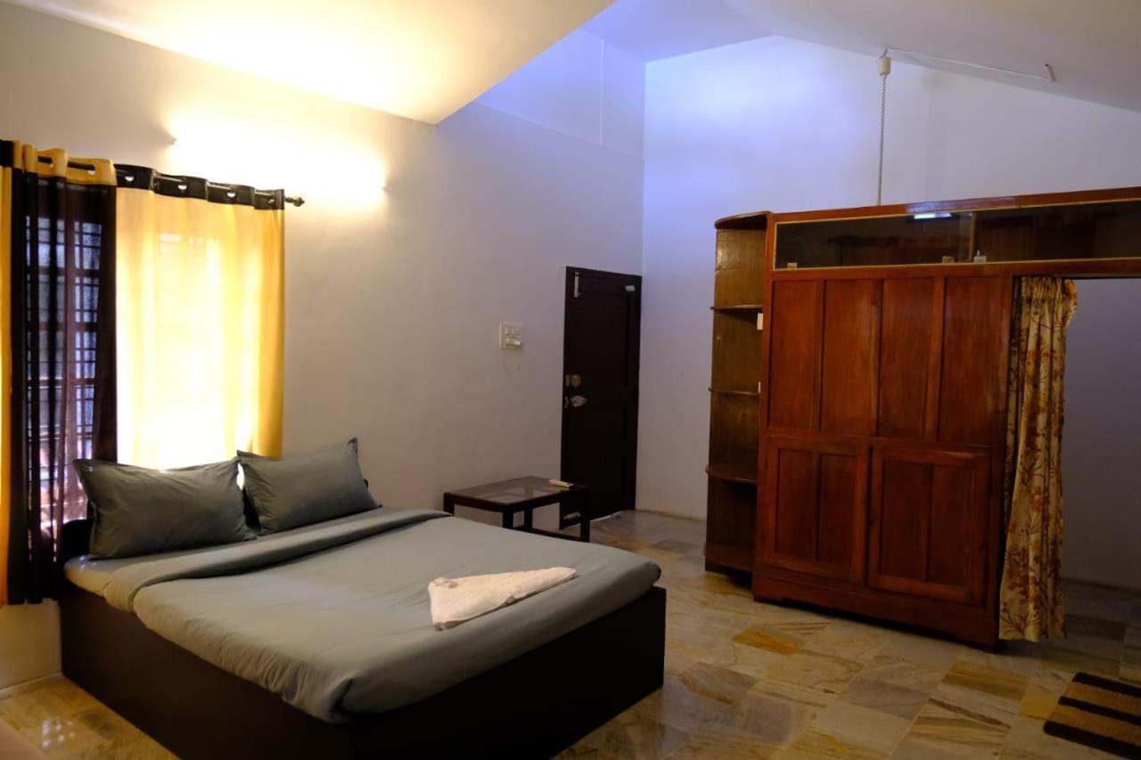 The Wayanad Club Hotel Sultan Bathery Luaran gambar