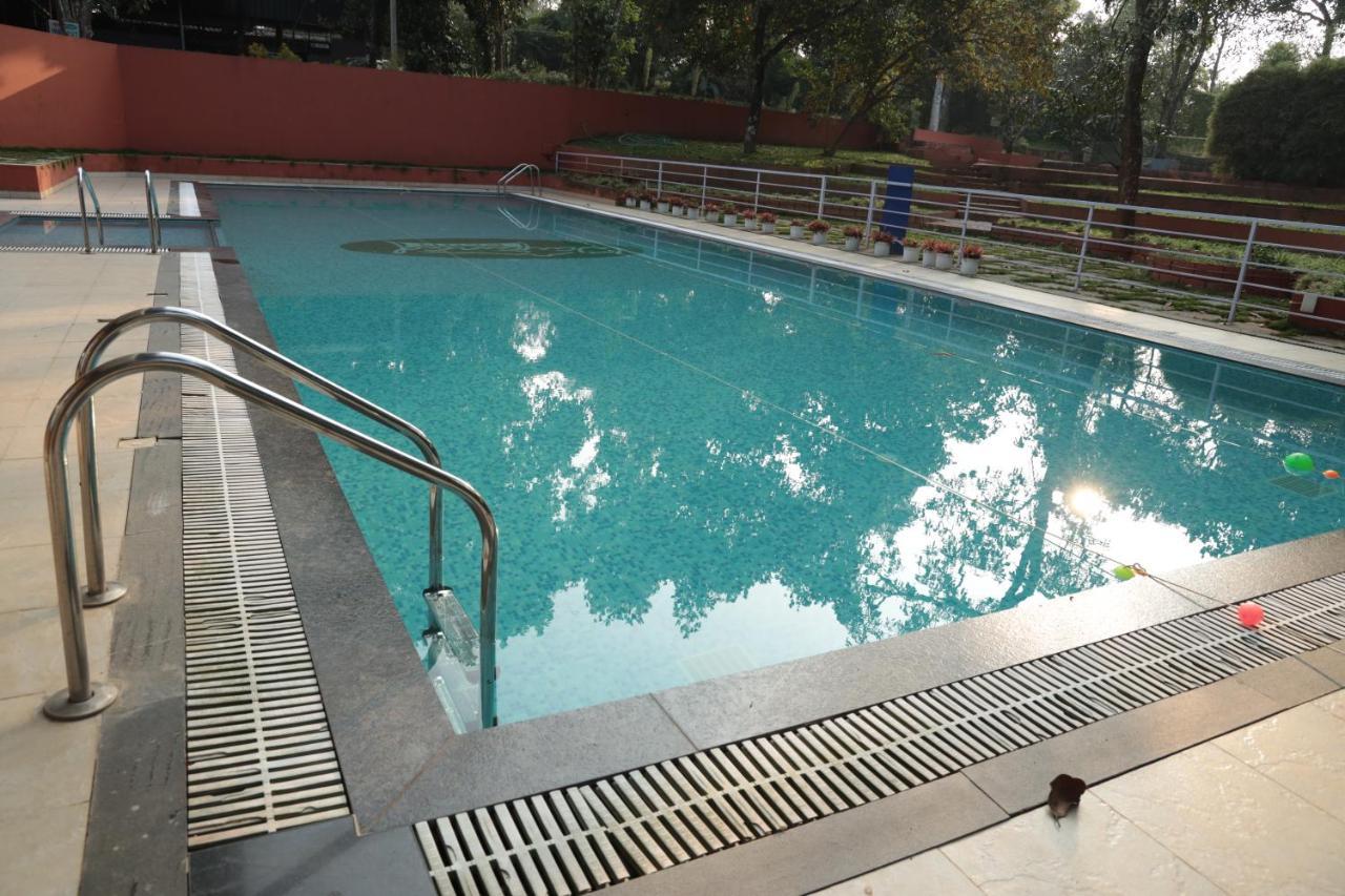 The Wayanad Club Hotel Sultan Bathery Luaran gambar